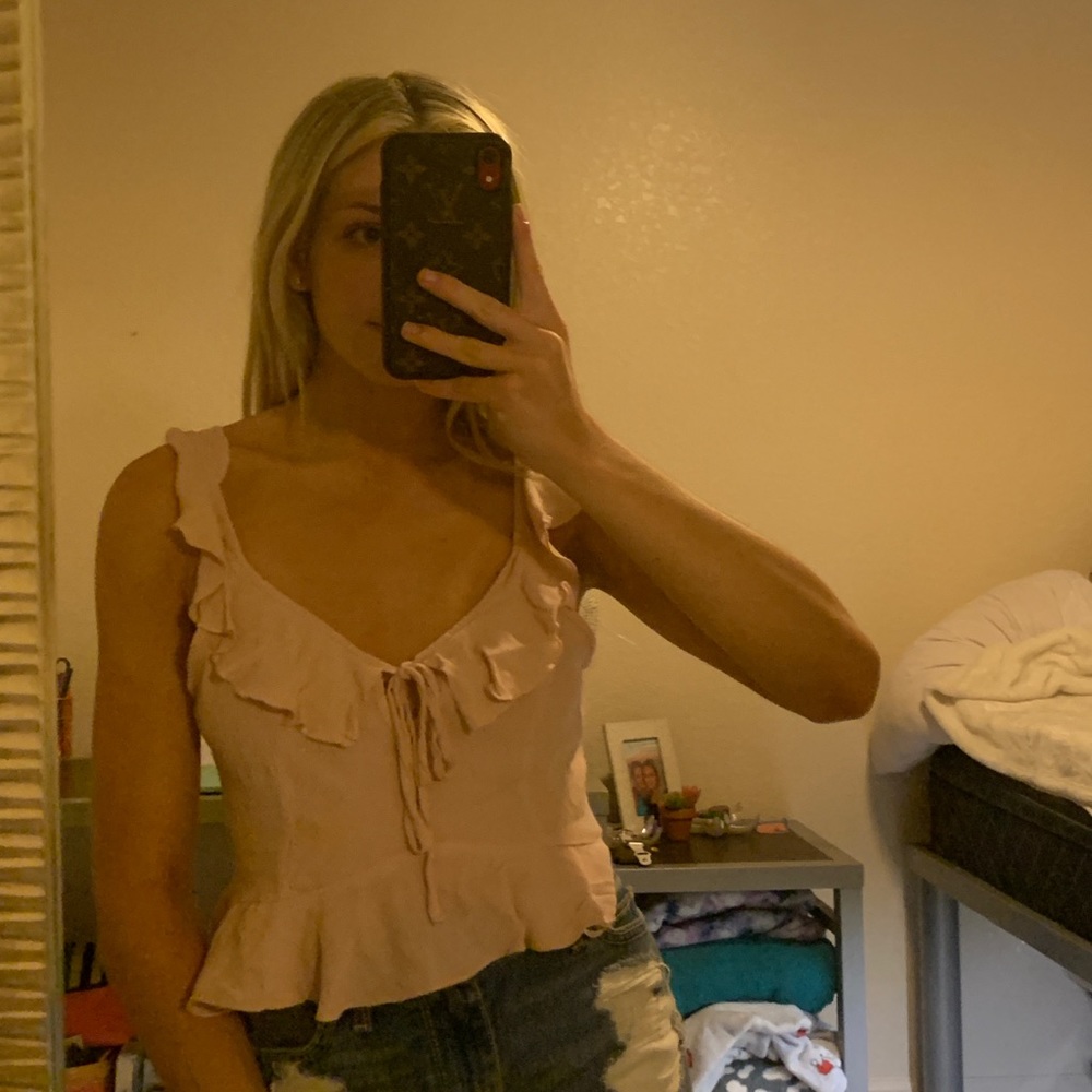 forever 21 pink ruffle tank